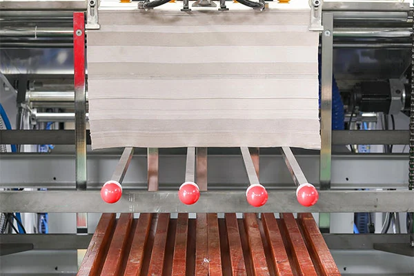 Zakaj je inteligentno plastificiranje bolj trajnostna izbira za dodelavo tiska?